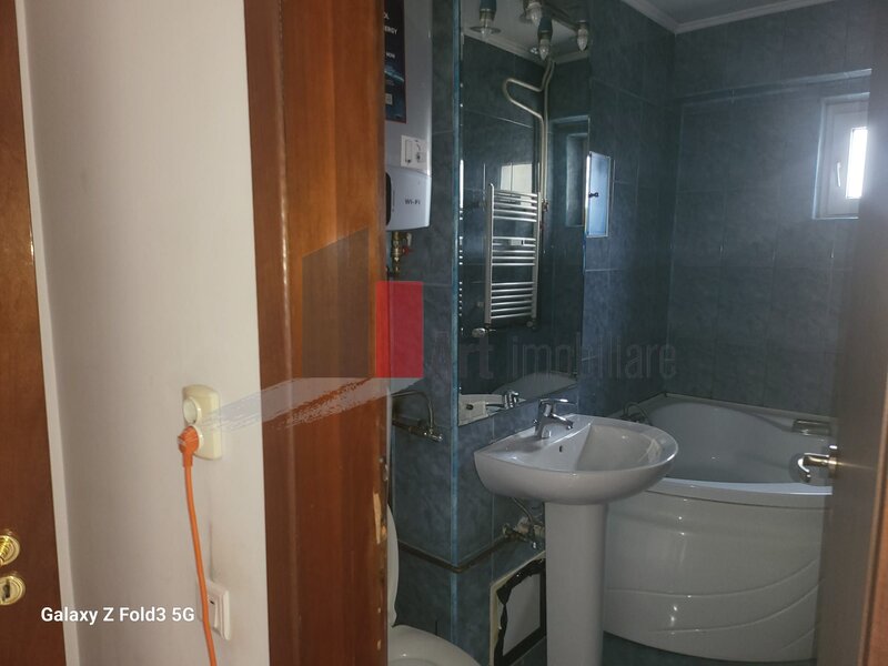 Tineretului, apartament 3 camere decomandat